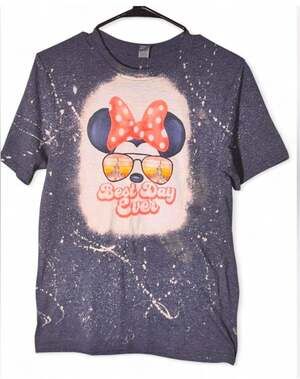 Gildan Bleached Minnie Mouse Best Day Ever Sunglasses Graphic T-Shirt